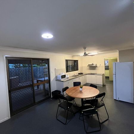 Hostel Tomato Backpackers Bundaberg Exteriér fotografie